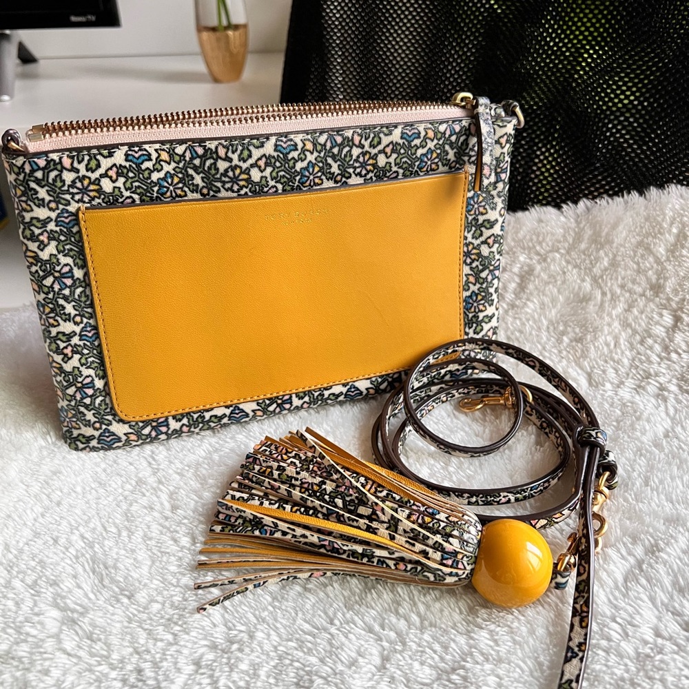 Tory Burch Pebble Crossbody